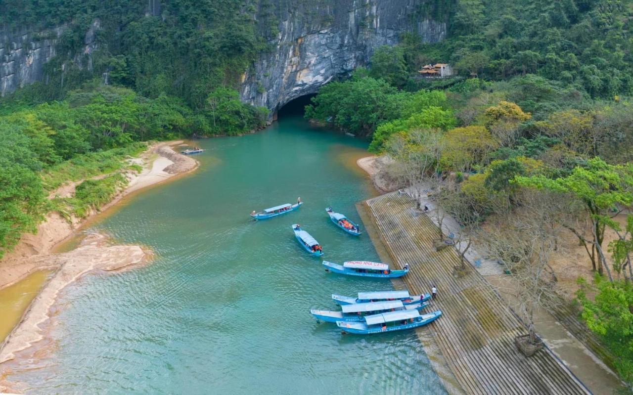 Thien Thanh Hotel Phong Nha Exterior foto